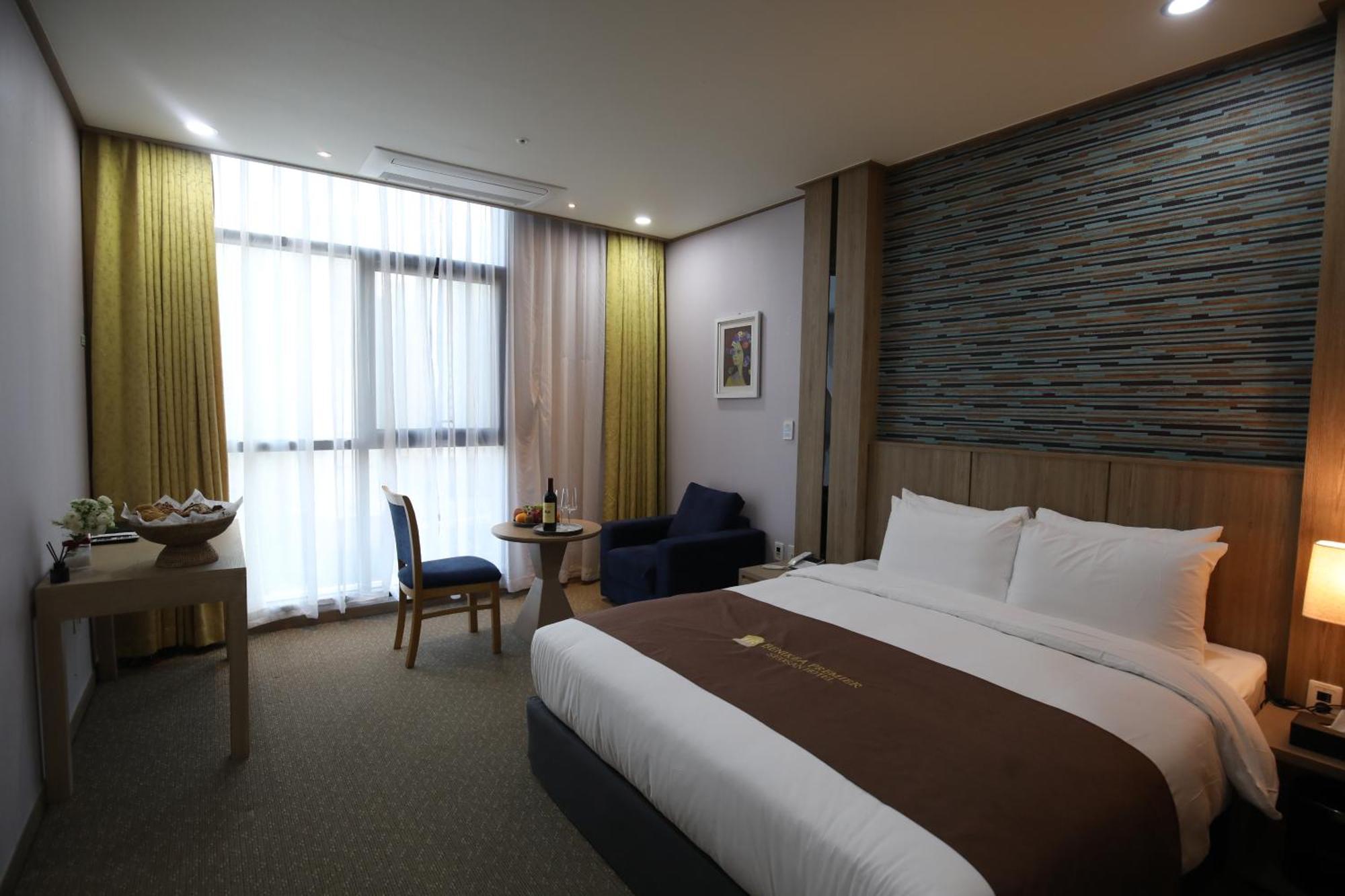 Benikea Hotel Sŏsan Exterior foto